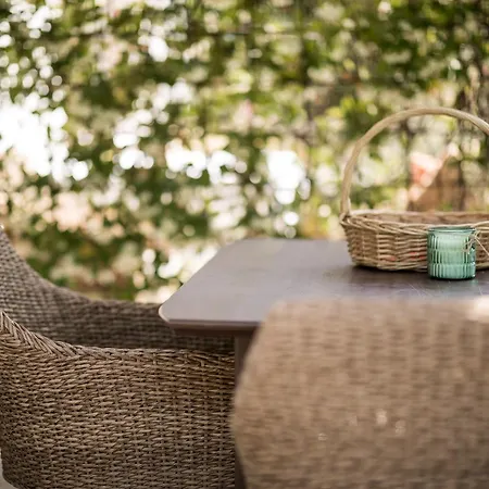 Weingut Weidlhof - & Breakfast - Vacation For Wine Lovers * Caldaro